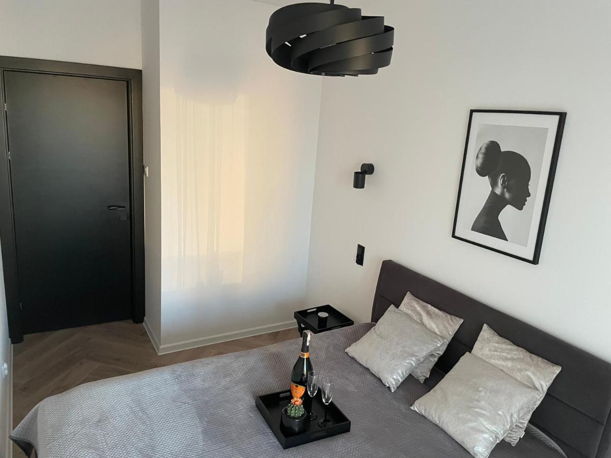 Апартаменты Przytulny Apartament Klonowa 24-Hour Check-In Zameldowanie Calodobowe Кельце Экстерьер фото