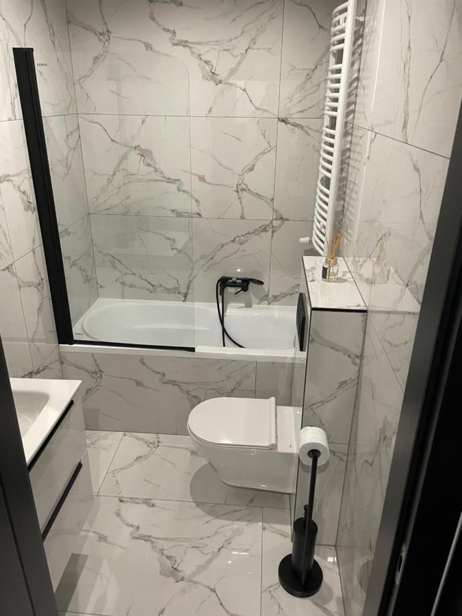 Smart Central Stay 2, Rynek, Sienkiewicza 24-Hour Check-In Zameldowanie Calodobowe Кельце Экстерьер фото