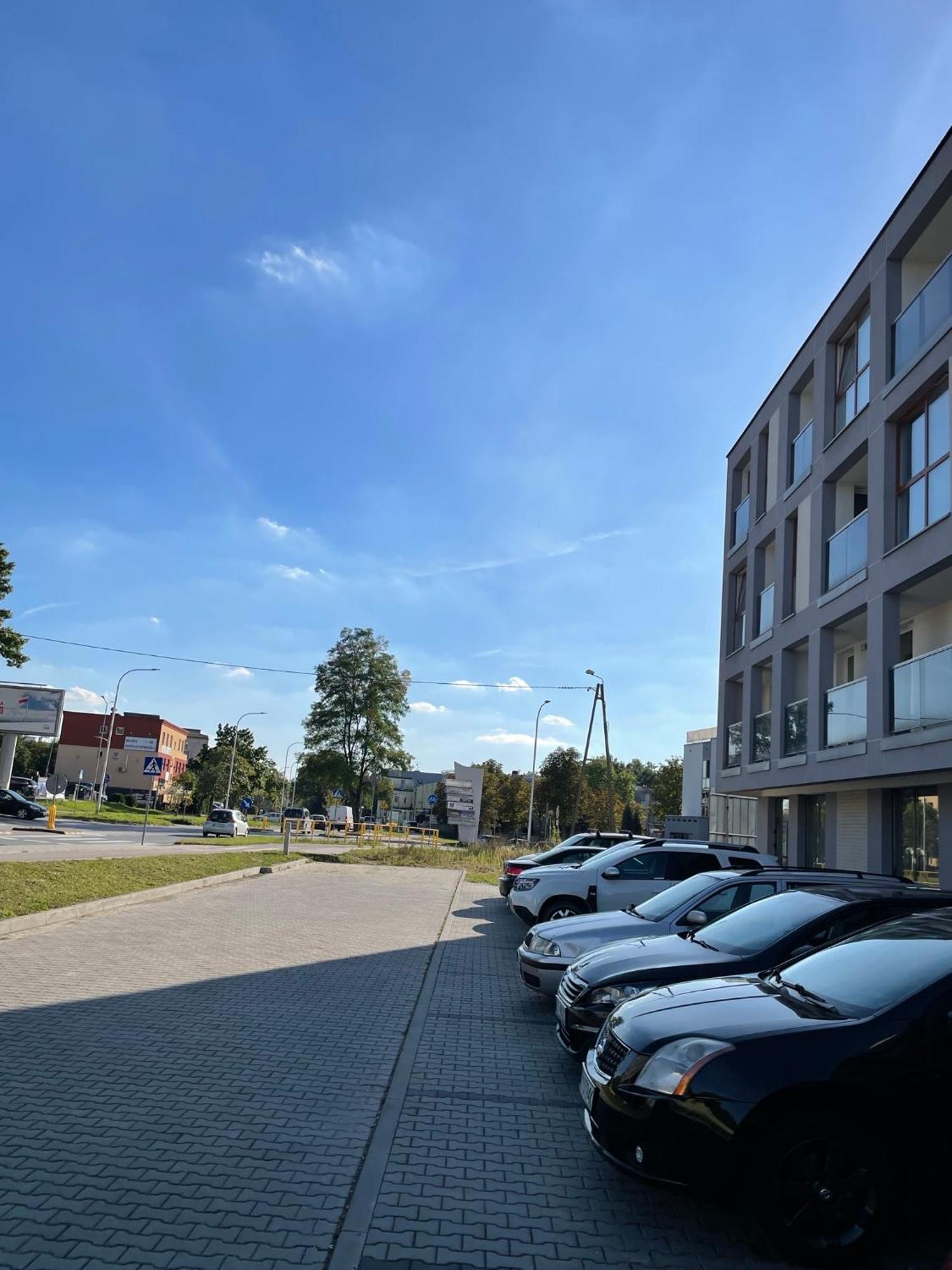 Апартаменты Przytulny Apartament Klonowa 24-Hour Check-In Zameldowanie Calodobowe Кельце Экстерьер фото